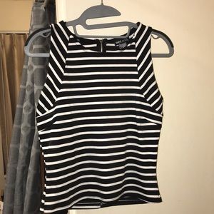 Wet seal crop top size medium